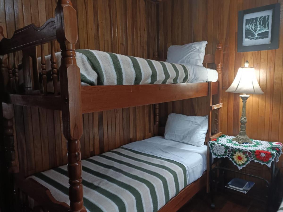 Hotel Bell Bird Monteverde 외부 사진